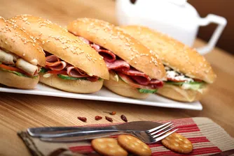 В заведение в Малага сандвичът по каталонски вече е андалуски