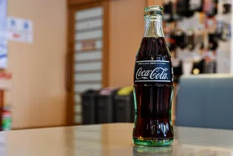 Coca-Cola се завръща към стъклените бутилки за многократна употреба