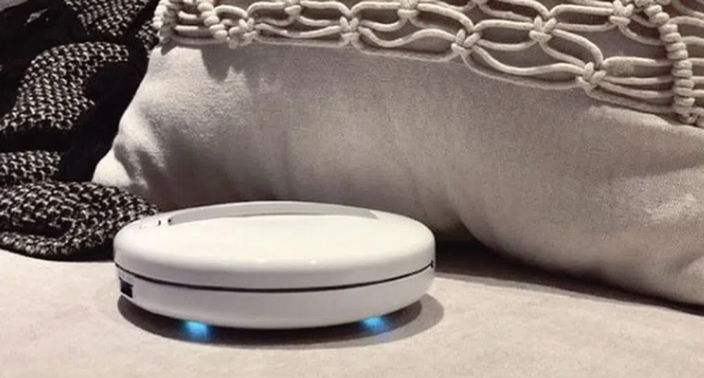 Това мъничко роботче убива 99% от бактериите в хотелската ви стая