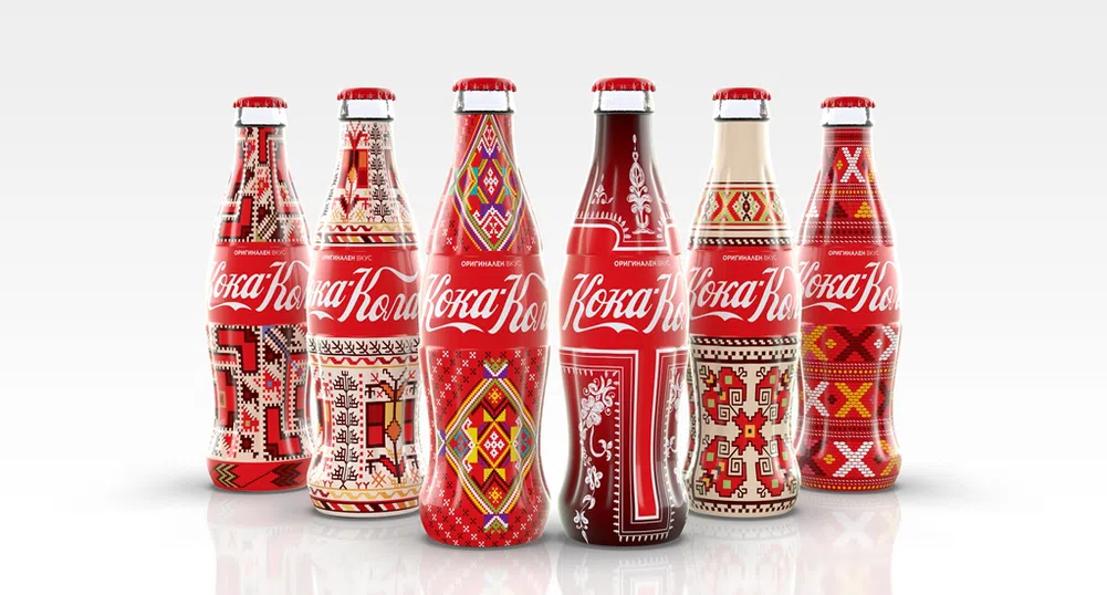 Coca-Cola с българска шевица на бутилката