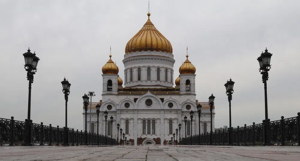 Руският патриарх Кирил призова вярващите да се молят от вкъщи