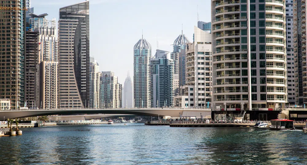 Дубай може отново да приема туристи през юли