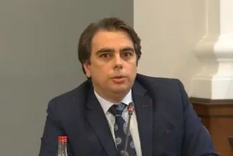 Асен Василев: Планът за възстановяване върви към финализиране