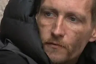 Милиардер променя живота на бездомника-герой от Манчестър