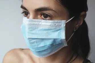 Предпазват ли ни двуслойните самоделни маски