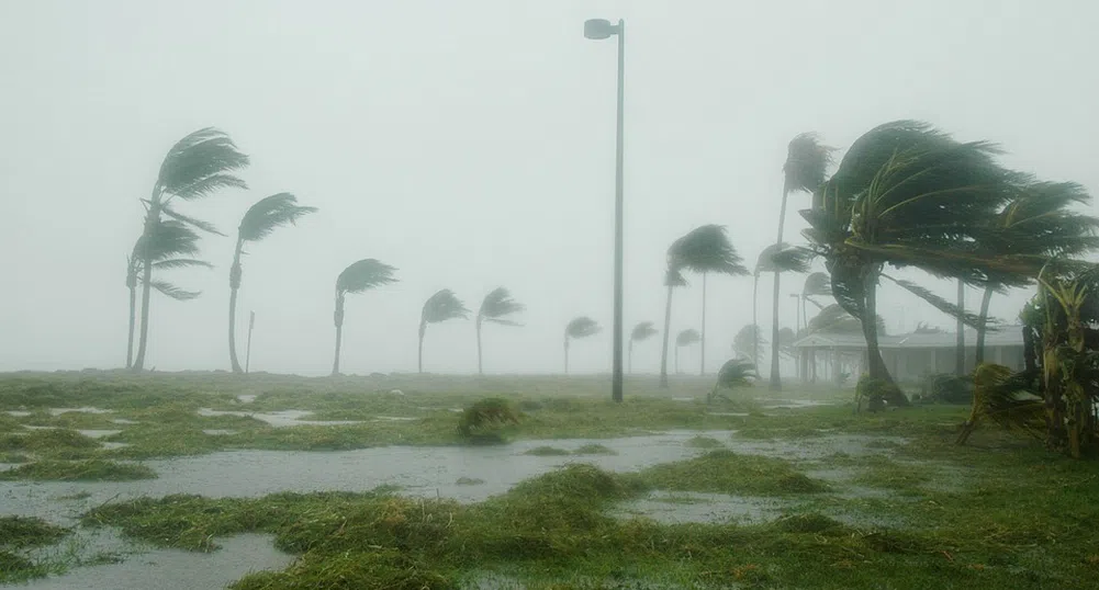 Ураганът Харви връхлетя бреговете на Тексас