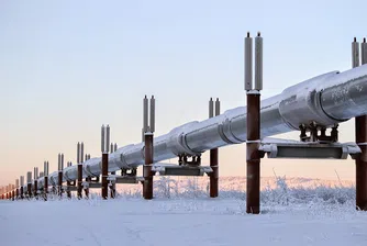 Русия задмина Саудитска Арабия по добив на петрол през декември