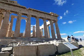 Гърция упорито търси „справедливо” решение за мраморите от Акропола