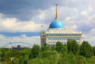 Обстановката в Казахстан се успокоява