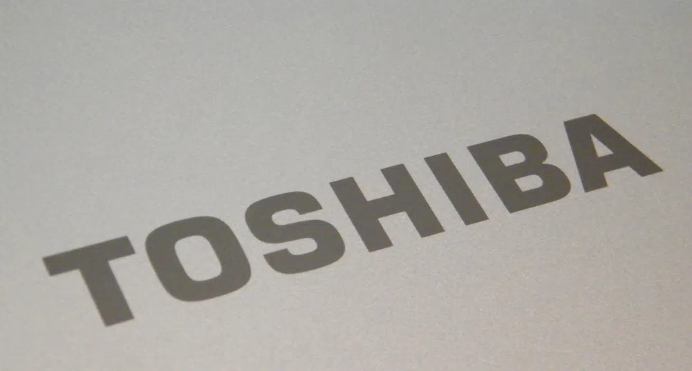 Шефът на Toshiba подаде оставка заради огромни загуби