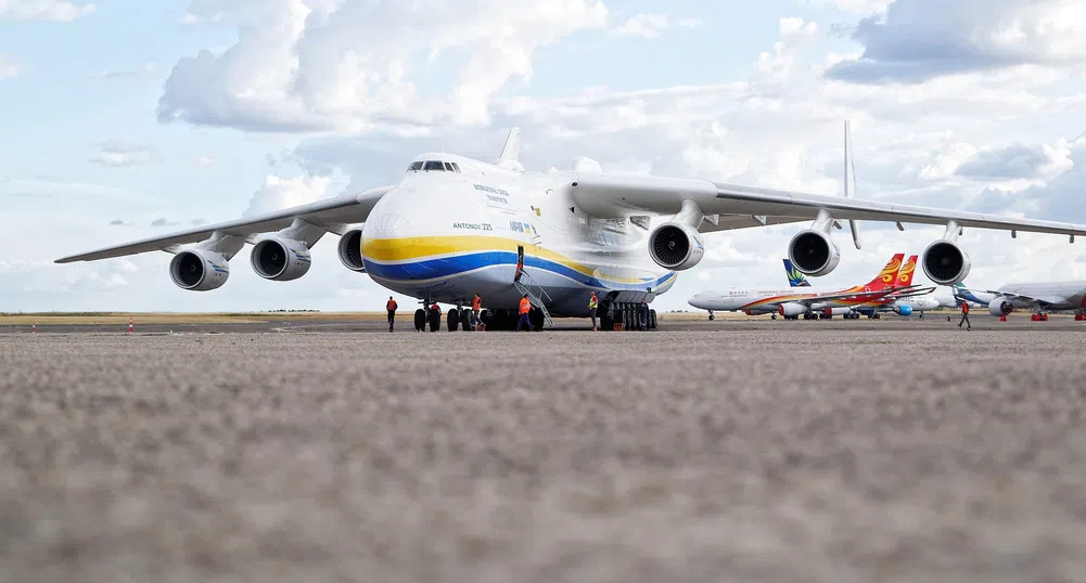 Най-големият самолет в света беше унищожен при руската атака в Украйна