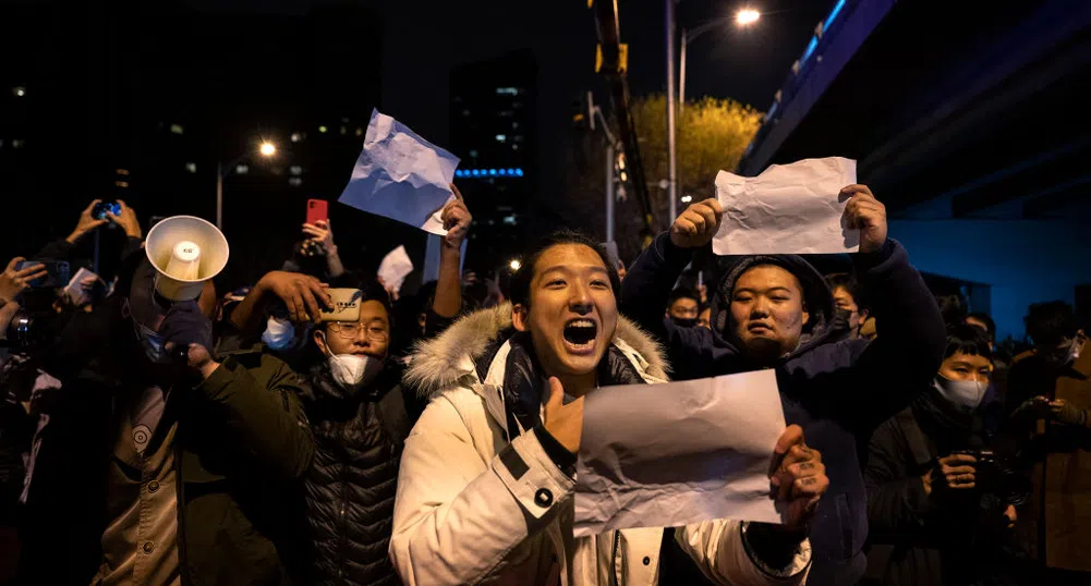 Протестите в Китай предизвикаха силен спад на азиатските фондови борси