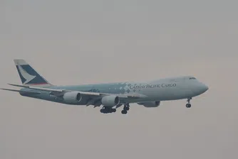 Хонконг спасява Cathay Pacific с 5 млрд. долара