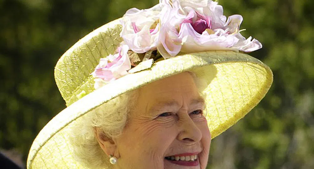 8 британски закона, които кралица Елизабет не трябва да спазва
