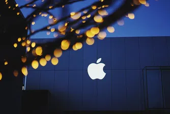Apple с рекордни приходи от близо 92 млрд. долара за тримесечие