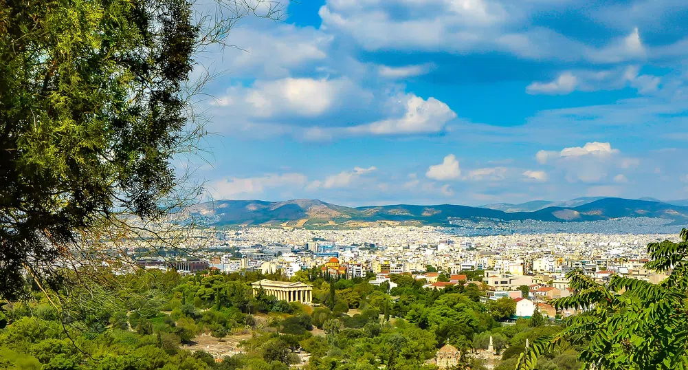 Гърция затяга ограниченията преди Великден
