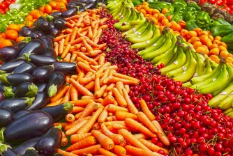 Хапвайте сурови плодове и зеленчуци за добро настроение