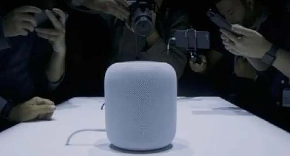 Apple пуска на пазара HomePod през идния месец
