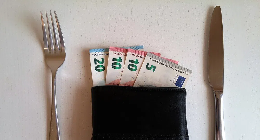 Разходите за труд растат с близо 9% за година