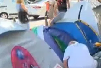 Медицинските сестри се отказват от протеста, премахнаха палатковия лагер