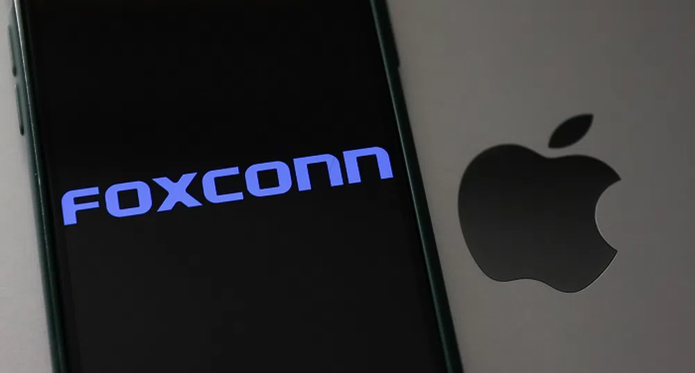 Foxconn се извини за забавените заплати с техническа грешка