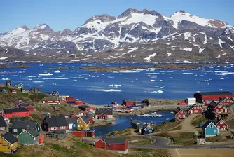 Топенето на лед в Гренландия застрашава редица крайбрежни имоти
