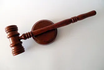 Ирландия изведнъж се сдоби с над 1 000 нови адвокати