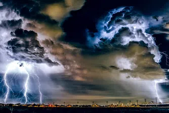 Изумителни снимки ни показват различни метеорологични явления