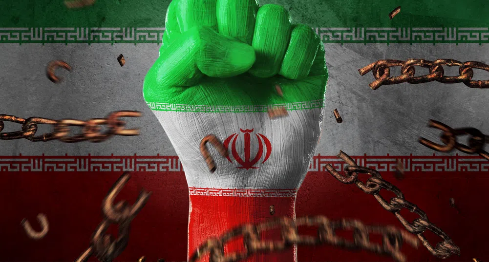 Игри на дипломация: Ще запази ли Европа крехкото ядрено споразумение с Иран