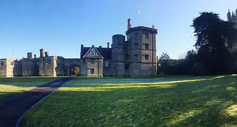 Замък, принадлежал на Хенри VIII, се продава за 9.7 млн. евро