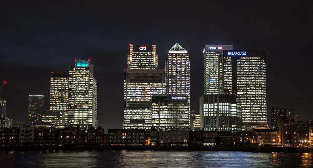 Банките напускат лондонските си офиси, но не само заради COVID-19