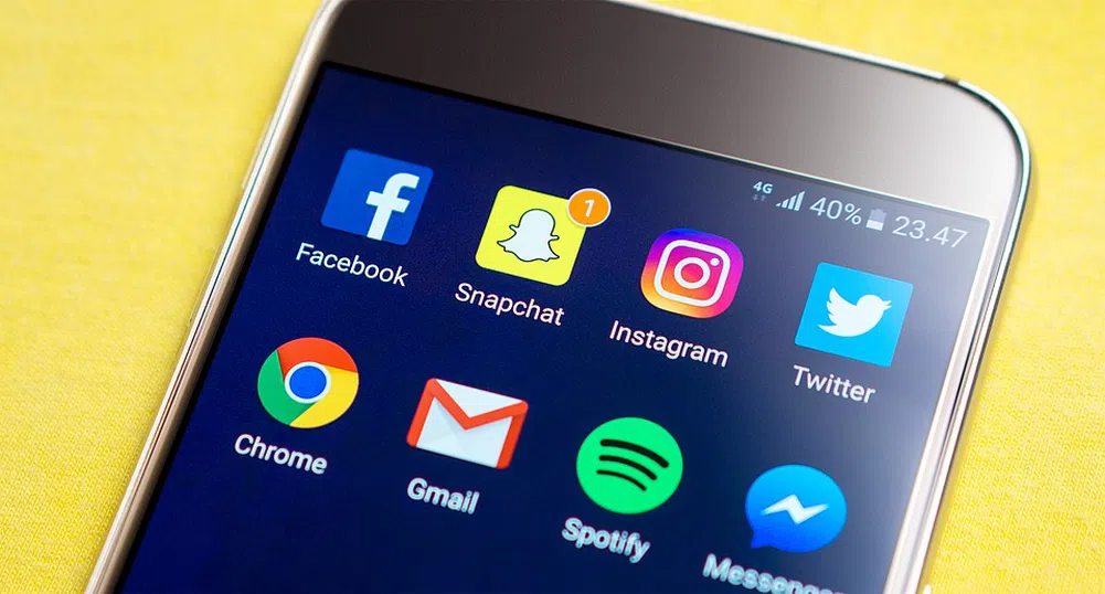 Facebook губи по-млади потребители в полза на Snapchat