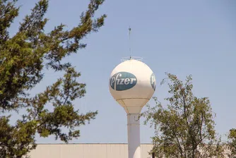 Pfizer купува производител на лекарства срещу рак за 2.3 млрд. долара