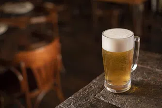 В Япония отвори нов бар за хората, които искат да си пият сами
