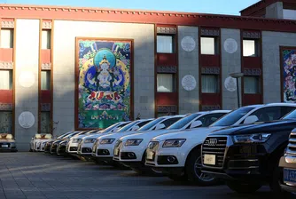 Audi, BMW и Mercedes тестват автономни коли в Китай