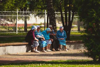 Кметът на Москва: Възрастните да си стоят вкъщи или на вилата