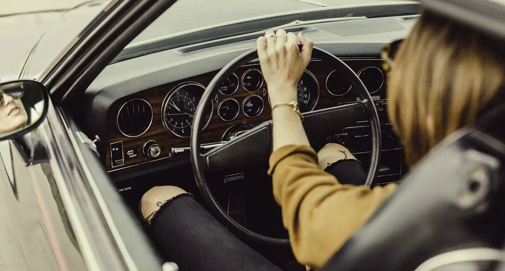 Ford с перфектен отговор на падналата забрана за шофиране за жени