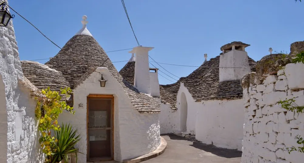 Уникалното италианско „село на смърфовете“