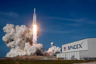 Най-ценният стартъп: SpaceX на Илон Мъск вече струва $150 милиарда