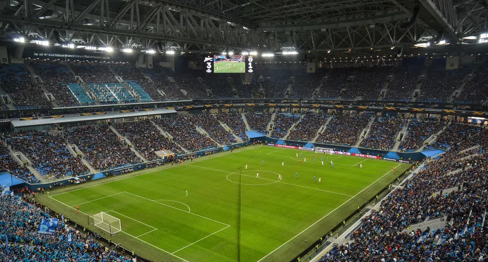 Финалът на Шампионската лига се мести от Санкт Петербург в Париж