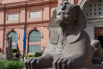 Кайро организира грандиозен парад с мумиите на древни египетски владетели