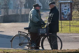 Започва изплащането на великденските добавки за пенсионерите