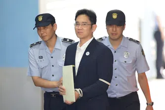 Прокуратурата иска 5 години затвор за председателя на Samsung Group