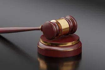 8 млрд. долара обезщетение за мъж, който се сдоби с женски гърди