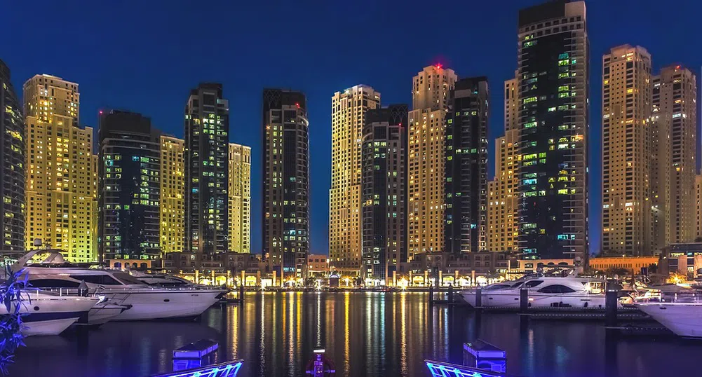 Уникален плаващ курорт строят във водите на Dubai Marina (снимки)