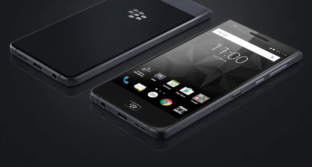 Представиха официално Blackberry Motion