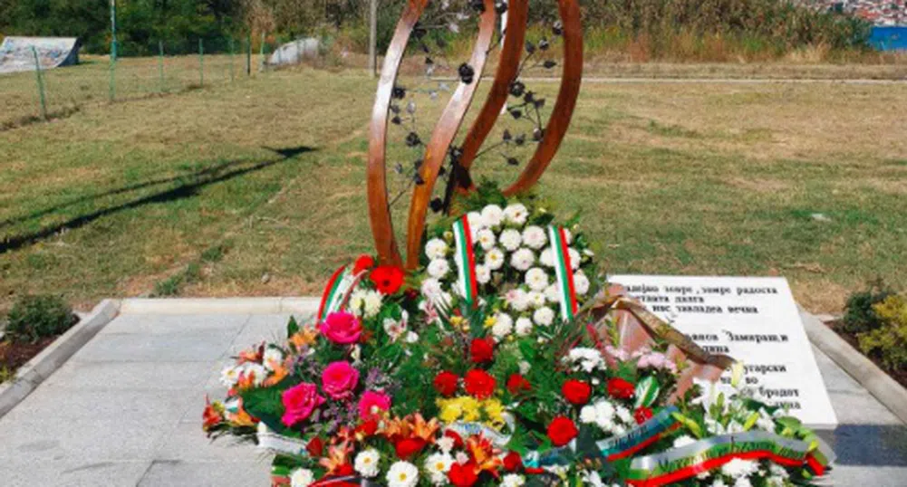 Охрид възстанови паметника за загиналите с кораба “Илинден” българи