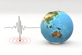 Земетресения с магнитуд 5.8 разтърсиха Североизточна Япония и Филипините