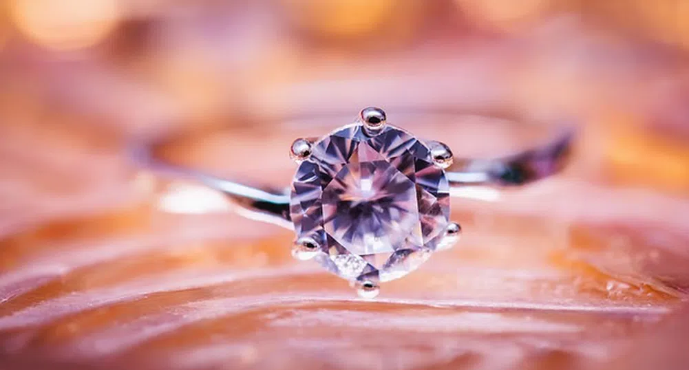 Как изкуствено създаваните диаманти завладяват света?