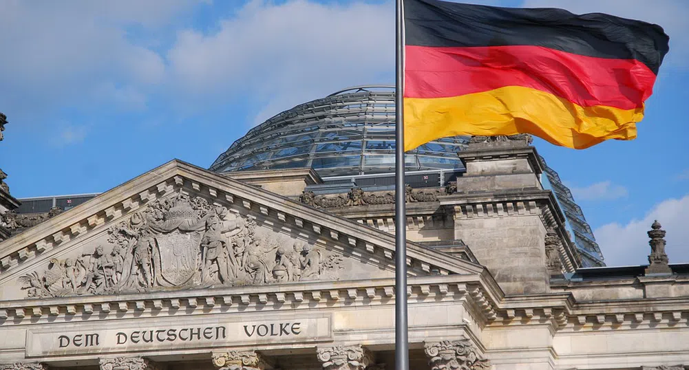 Германия задели 156 млрд. евро, за да спаси икономиката си